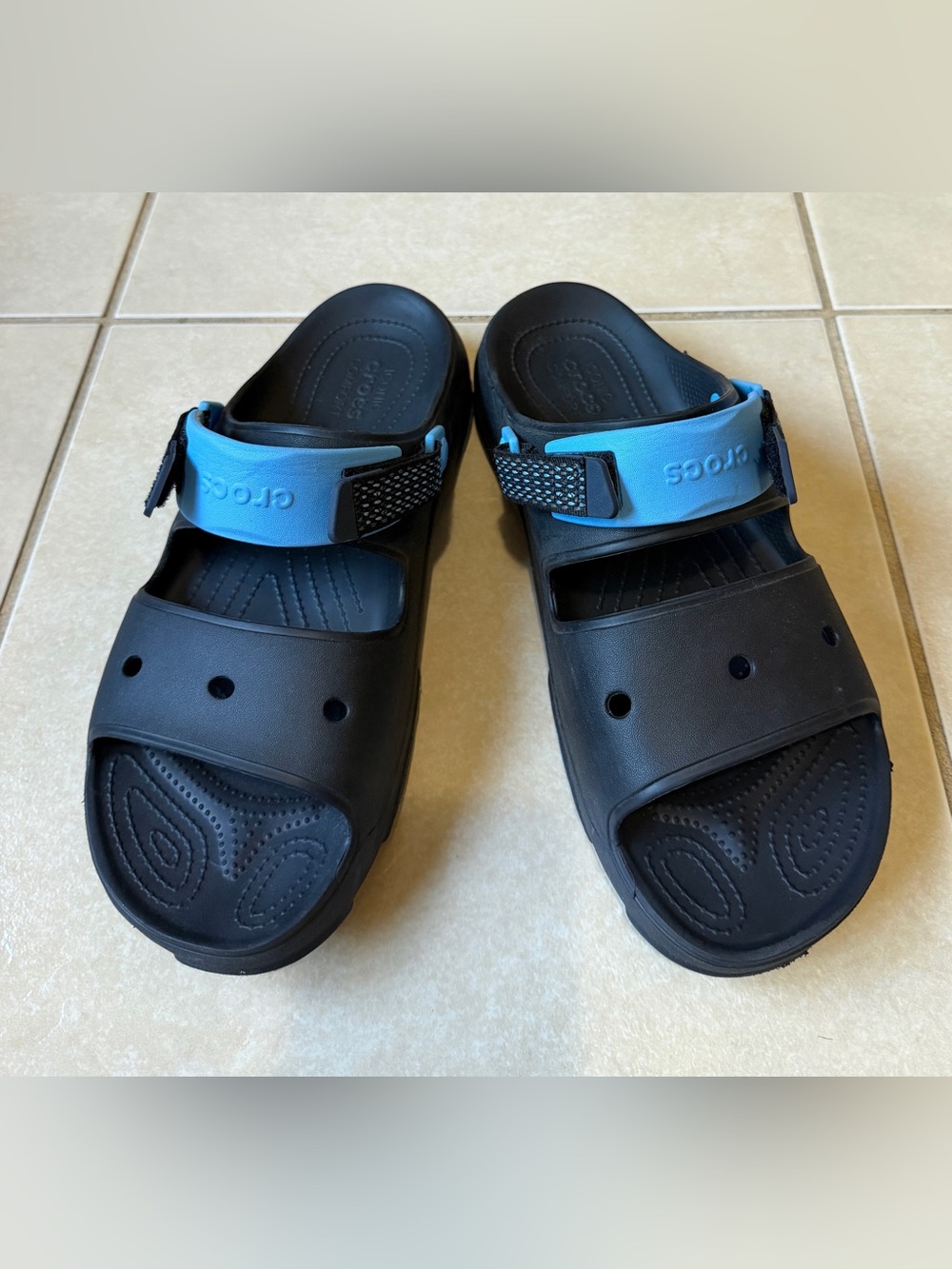 Crocs Classic All-Terrain Sandal Men's Size 13 Black Light Blue